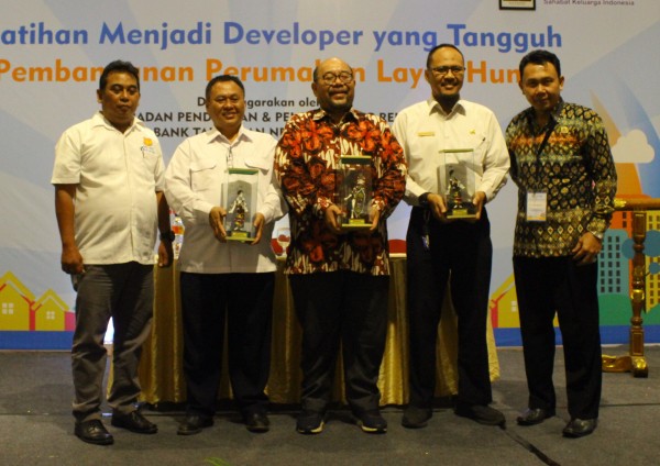 Foto Berita